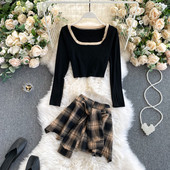 Moodne naiste komplekt-pluus ja seelik