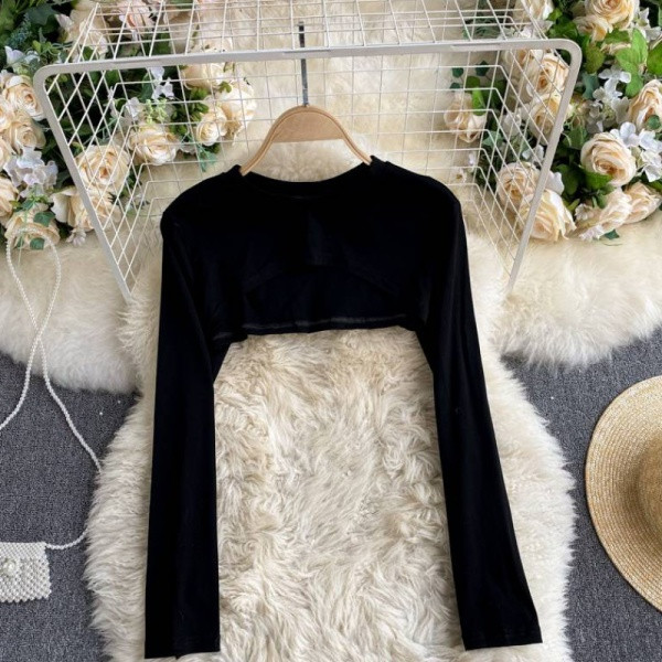 Ženski komplet u crnoj boji