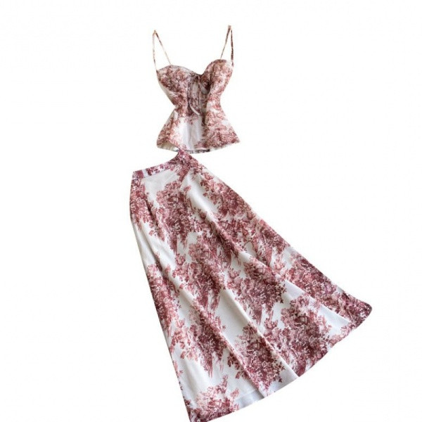 Női alkalmi szett vékony pántokkal és virágmintával