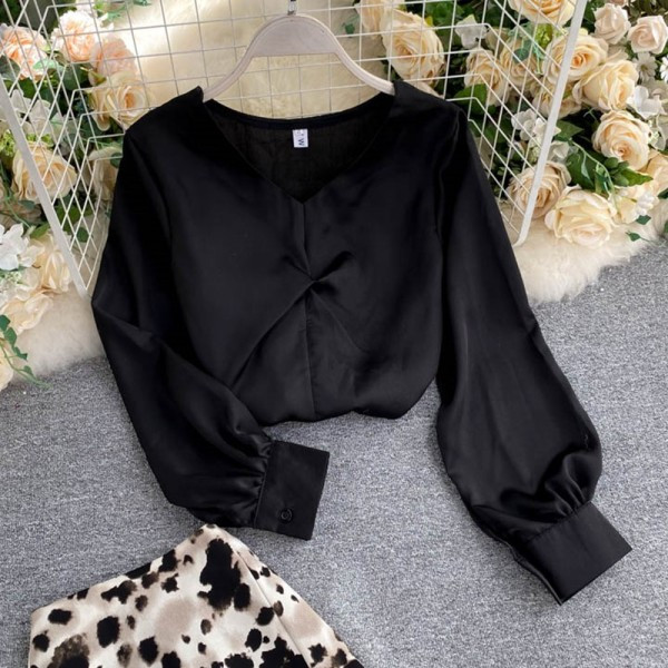 Γυναικεία σετ μπλούζα με μακριά μανίκια + φούστα