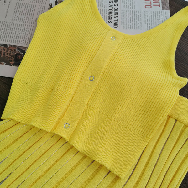 Két részből álló női szett - szoknya és felső