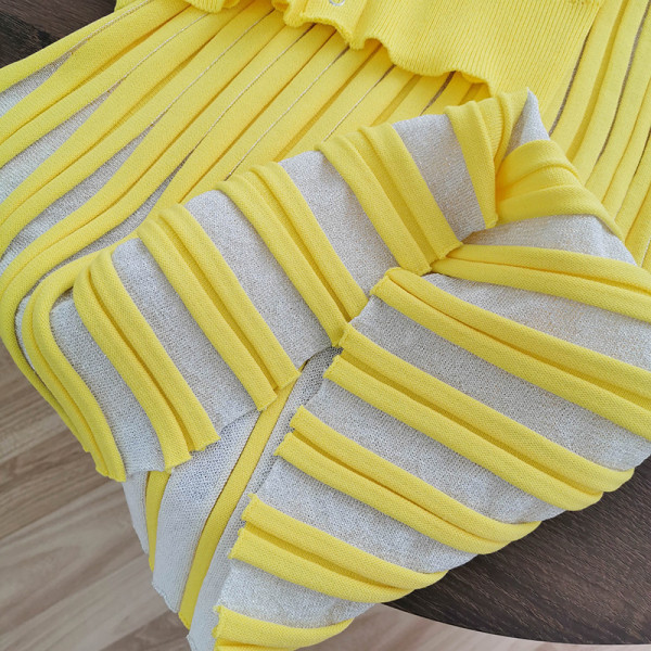 Két részből álló női szett - szoknya és felső