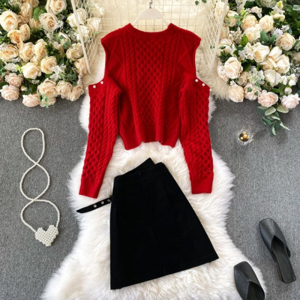 Két részből álló női alkalmi szett - pulóver és szoknya