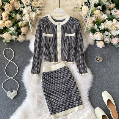 Γυναικείο casual σετ με τσέπες και κουμπιά