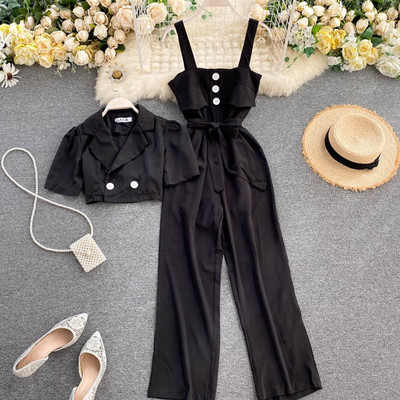 Νέο  μοντέρνο γυναικείο σετ  - ολόσωμη φόρμα και  σακάκι