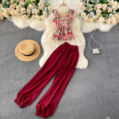 Moodne naiste komplekt - püksid ja topp