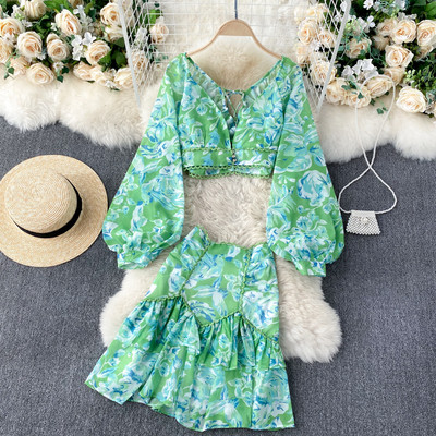 Alkalmi női szett-szoknya és blúz