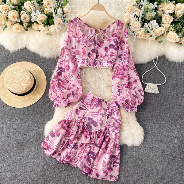 Alkalmi női szett-szoknya és blúz