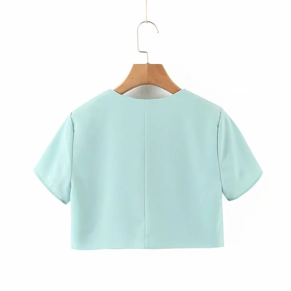 Suvine vabaaja ülikond - lühike jakk ja nööpidega seelik