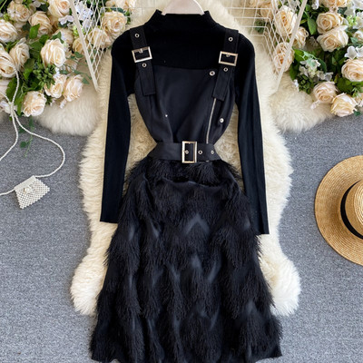 Νέο μοντέλο γυναικείο σετ μπλούζα και φόρεμα σε  μαύρο χρώμα με κρόσσια