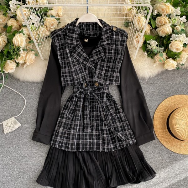 Uue mudeli kaheosaline naiste ruuduline komplekt