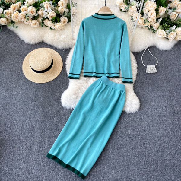 Γυναικείο μοντέρνο σετ - ζακέτα και φούστα