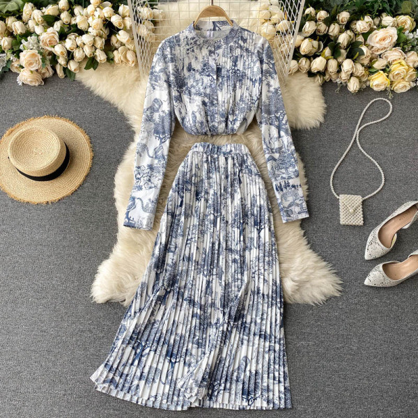 Μοντέρνο γυναικείο σετ - μακριά φούστα και πουκάμισο