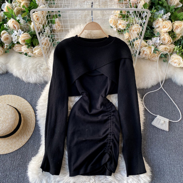 Дамски модерен комплект от две части-рокля и блуза