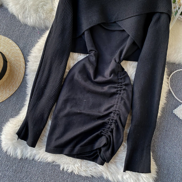 Дамски модерен комплект от две части-рокля и блуза