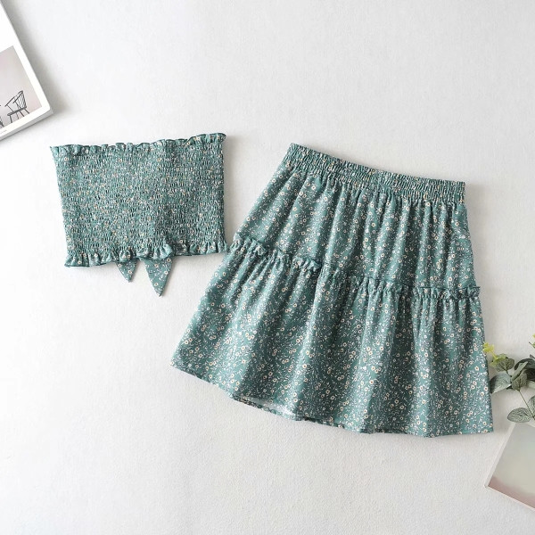 Ljetni komplet bustier i krojene suknje