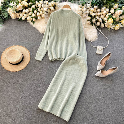 Γυναικείο μοντέρνο καθημερινό σετ - φούστα  και μπλούζα