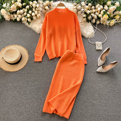 Γυναικείο μοντέρνο καθημερινό σετ - φούστα  και μπλούζα