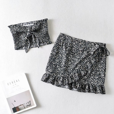 Nyári szett fürtökkel - szoknya és mellszobor