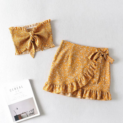 Nyári szett fürtökkel - szoknya és mellszobor