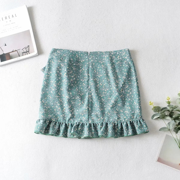 Nyári szett fürtökkel - szoknya és mellszobor