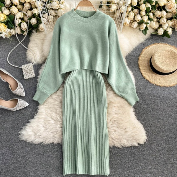 Naujo modelio moteriškas megztas megztinio ir suknelės komplektas