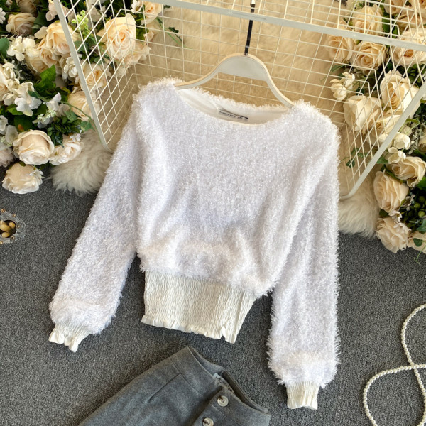 Modern női szoknya és blúz szett