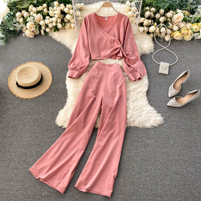 Moodne naiste särgi ja pükste komplekt