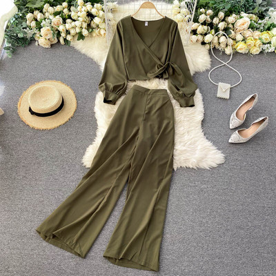 Moodne naiste särgi ja pükste komplekt