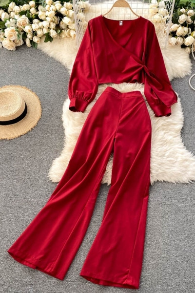 Moodne naiste särgi ja pükste komplekt