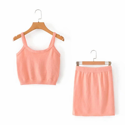 Ženski komplet od tankog pletiva - majica bez rukava i suknja