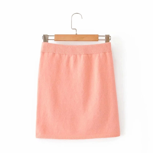 Ženski komplet od tankog pletiva - majica bez rukava i suknja