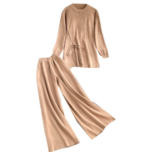 Casual ženski komplet bluza i široke hlače