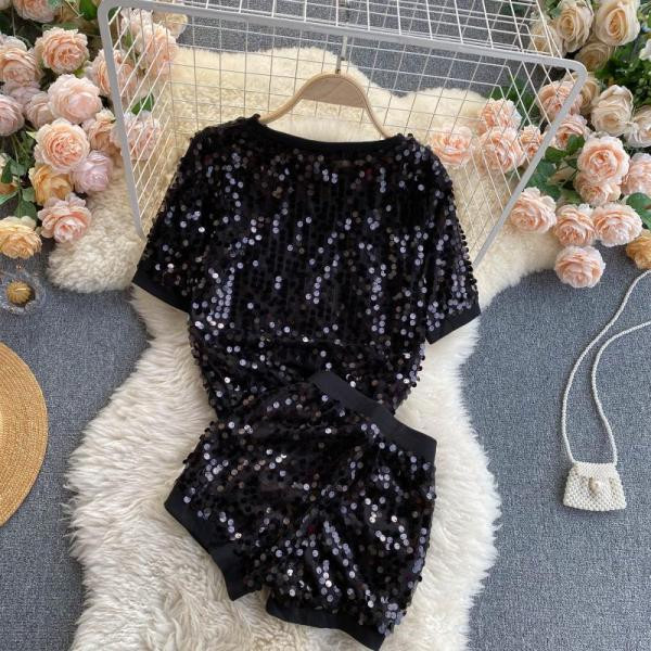 Naiste musta värvi litritega komplekt