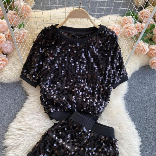 Naiste musta värvi litritega komplekt