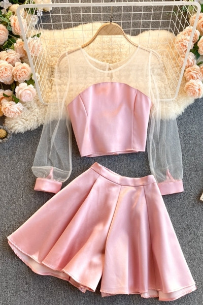 Stílusos női blúz és szoknya szett