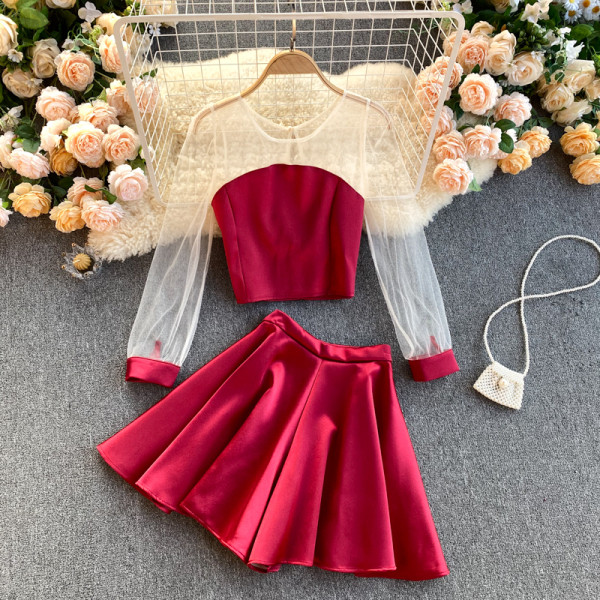 Stílusos női blúz és szoknya szett