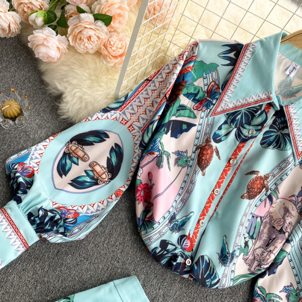 Ženski komplet košulja i suknja sa visokim strukom