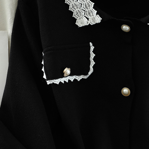 Kaasaegne naiste komplekt nööpidega