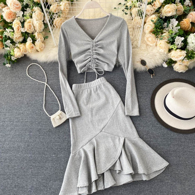 Φθινόπωρο-χειμερινό γυναικείο σετ με φούστα και μπλούζα 