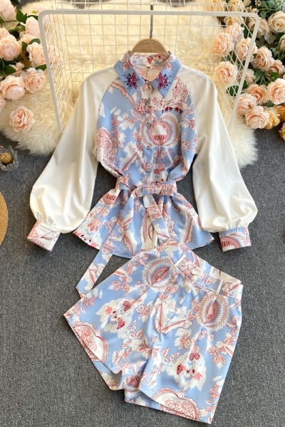 Värviline kaheosaline naiste komplekt