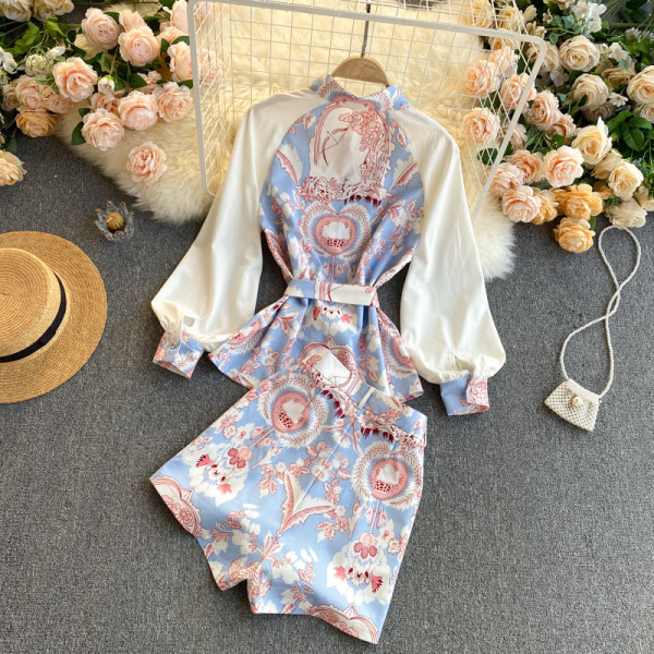 Värviline kaheosaline naiste komplekt