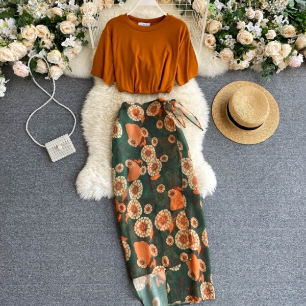 Moodne naiste komplekt kaheosalisest pluus + seelik