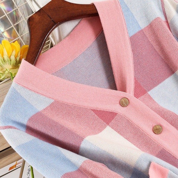 Moodne roosa naiste komplekt