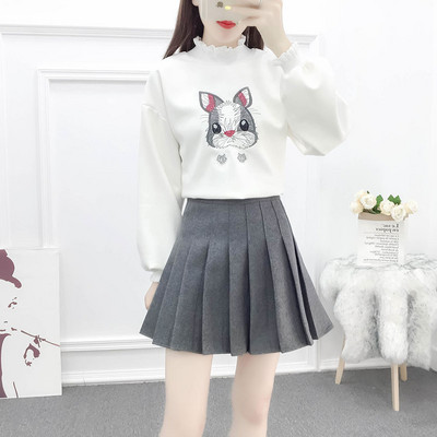 Naiste igapäevane komplekt tikandiga