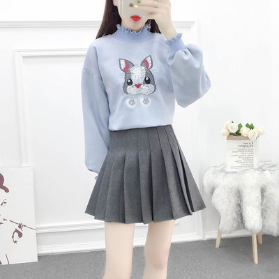 Naiste igapäevane komplekt tikandiga