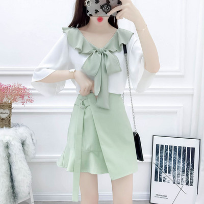 Комплект от дамска риза с 3/4 ръкав и пола