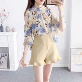 Lilletrükiga särgi ja lühikeste pükstega komplekt