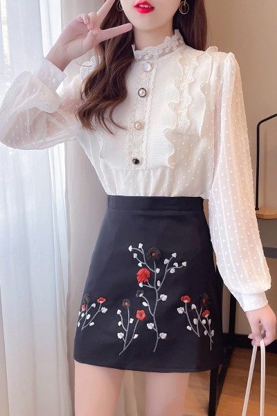 Novi proljetni set čipkane košulje i suknje s vezom