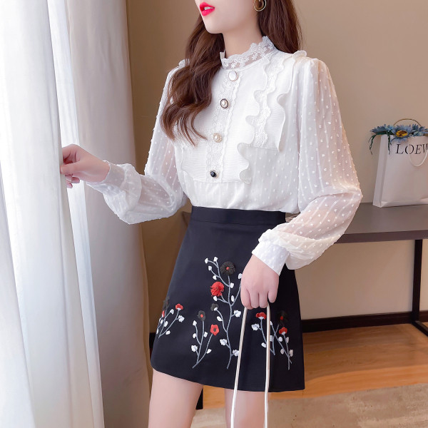 Novi proljetni set čipkane košulje i suknje s vezom